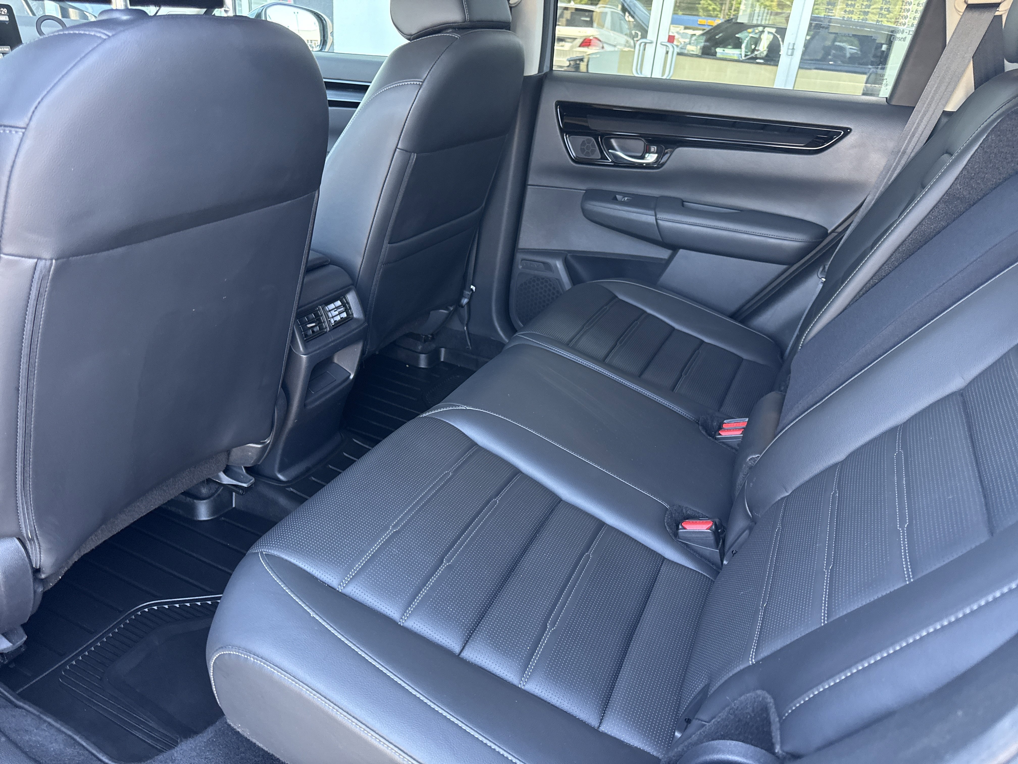 Used 2023 Honda CR-V EX-L image 12