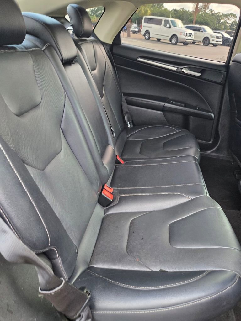 Used 2019 Ford Fusion Titanium AWD/4WD image 43