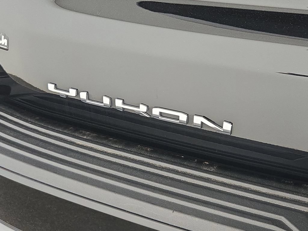 Certified 2023 GMC Yukon XL AT4 AWD/4WD image 37