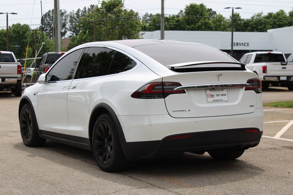 Used 2016 Tesla Model X 90D AWD/4WD image 6