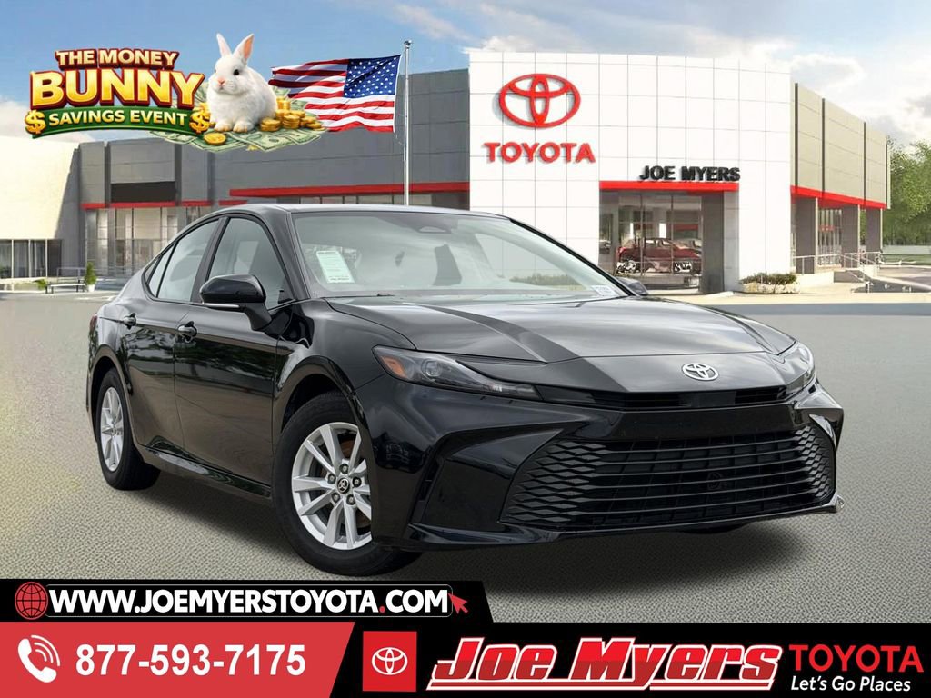 Used 2026 Toyota Camry LE FWD image 1