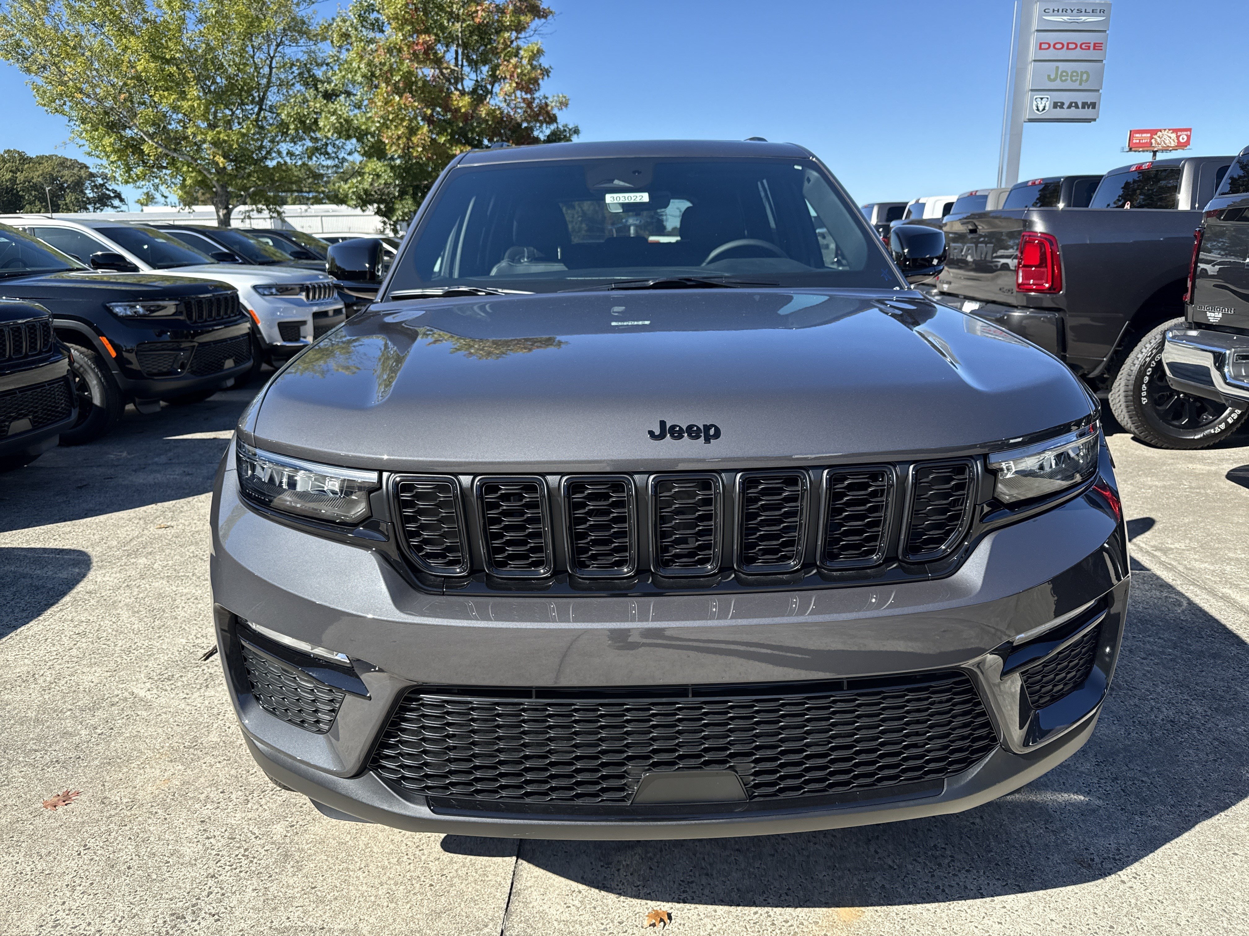 New 2025 Jeep Grand Cherokee Limited w/ Black Appearance Package RWD image 2