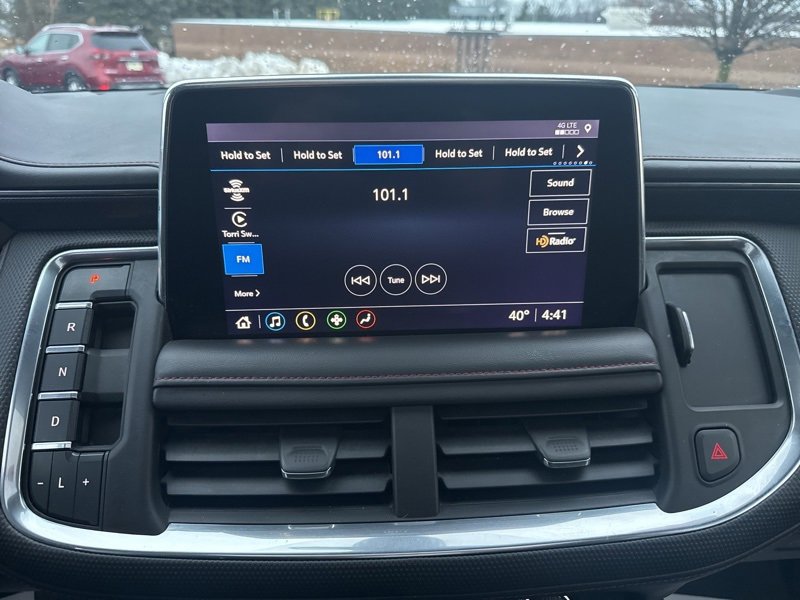 Used 2021 Chevrolet Suburban RST w/ Luxury Package image 31