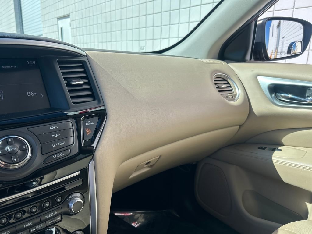 Used 2018 Nissan Pathfinder SV w/ SV All Weather Package image 14