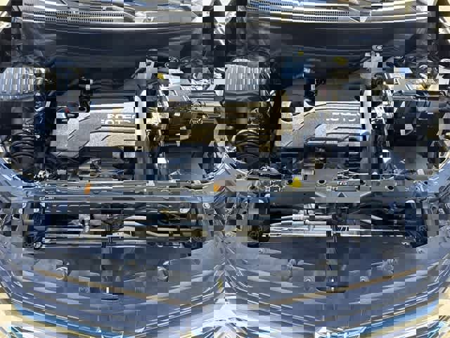 Used 2019 Chevrolet Equinox LT image 18