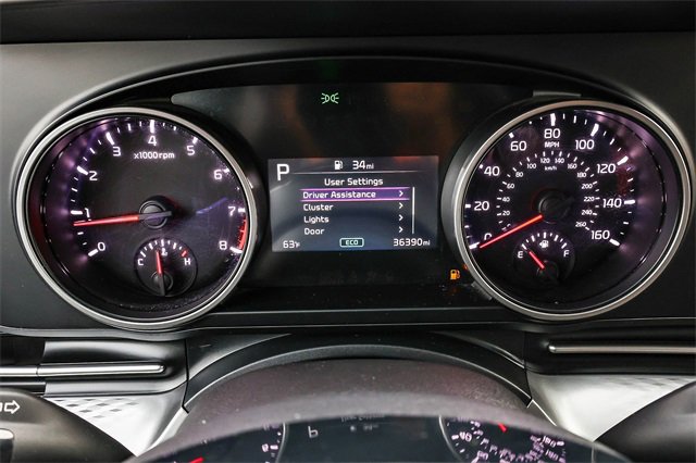 Used 2024 Kia Carnival LX image 26