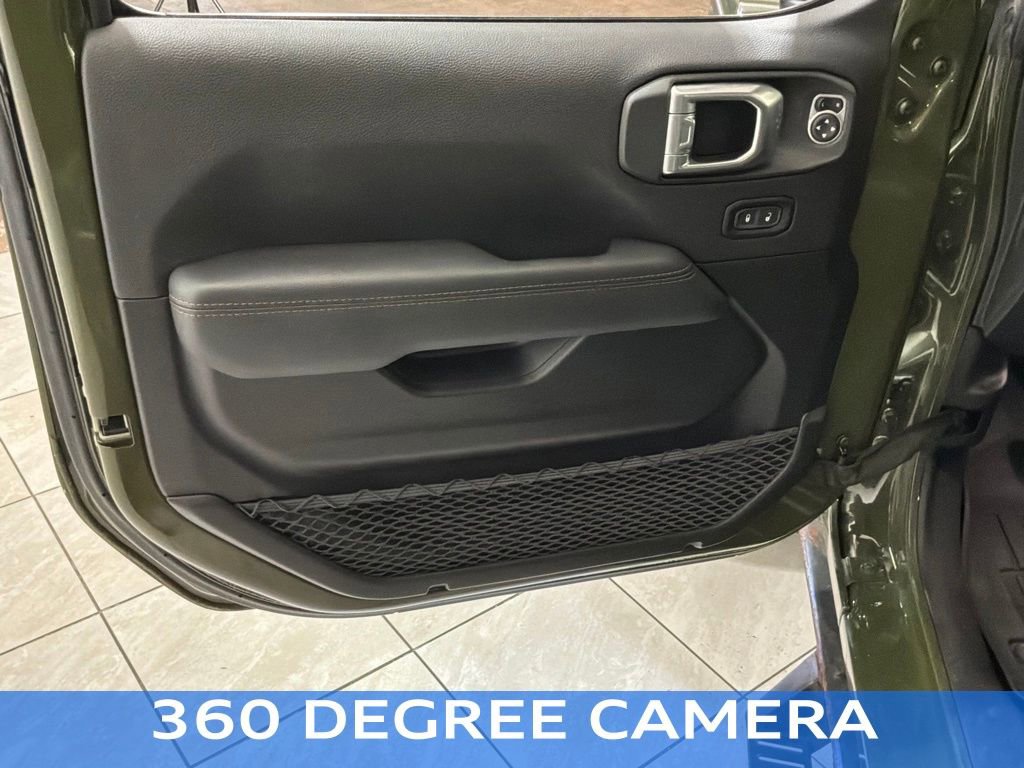 Used 2021 Jeep Wrangler Unlimited Rubicon w/ Trailer Tow Package image 4