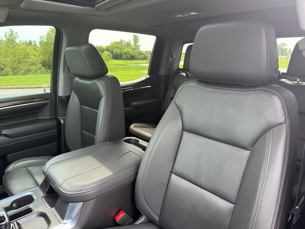 Used 2024 Chevrolet Silverado 1500 RST AWD/4WD image 18