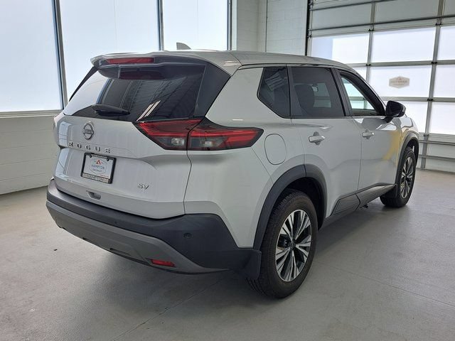 Used 2023 Nissan Rogue SV FWD image 5