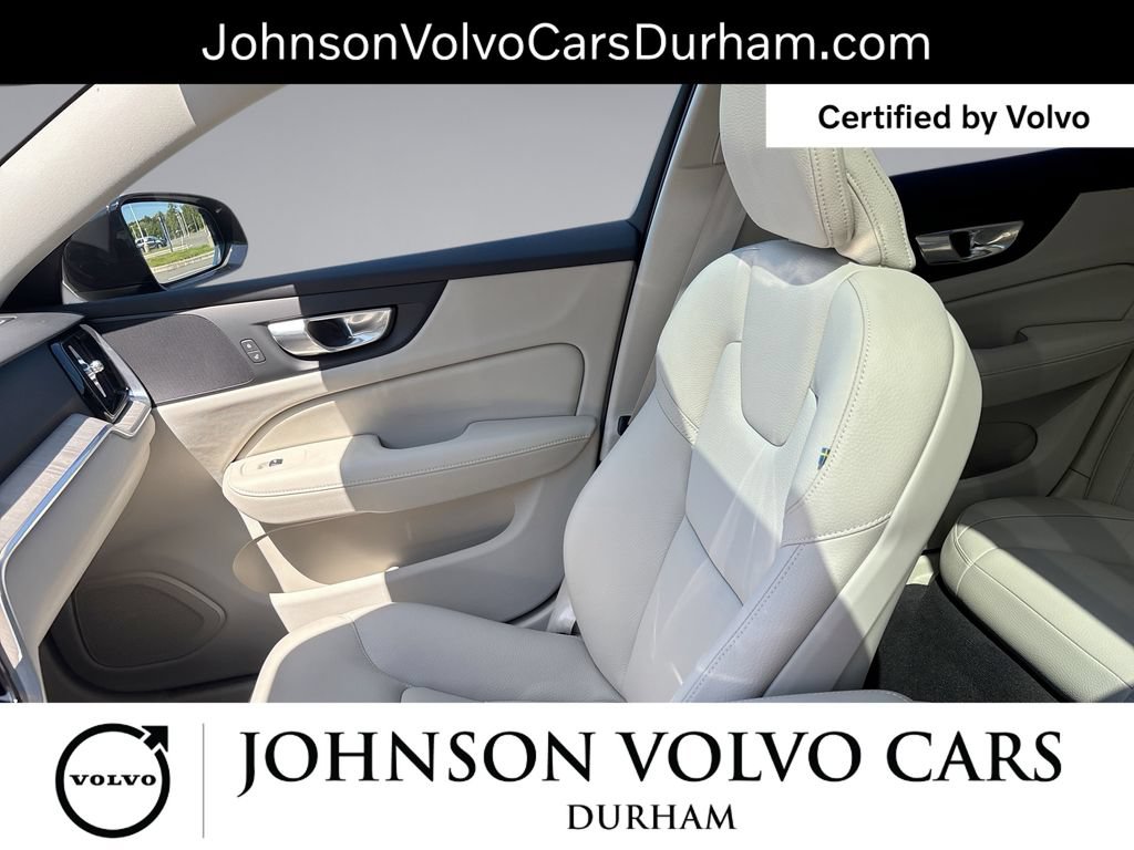 Certified 2025 Volvo V60 B5 Cross Country Plus AWD/4WD image 29