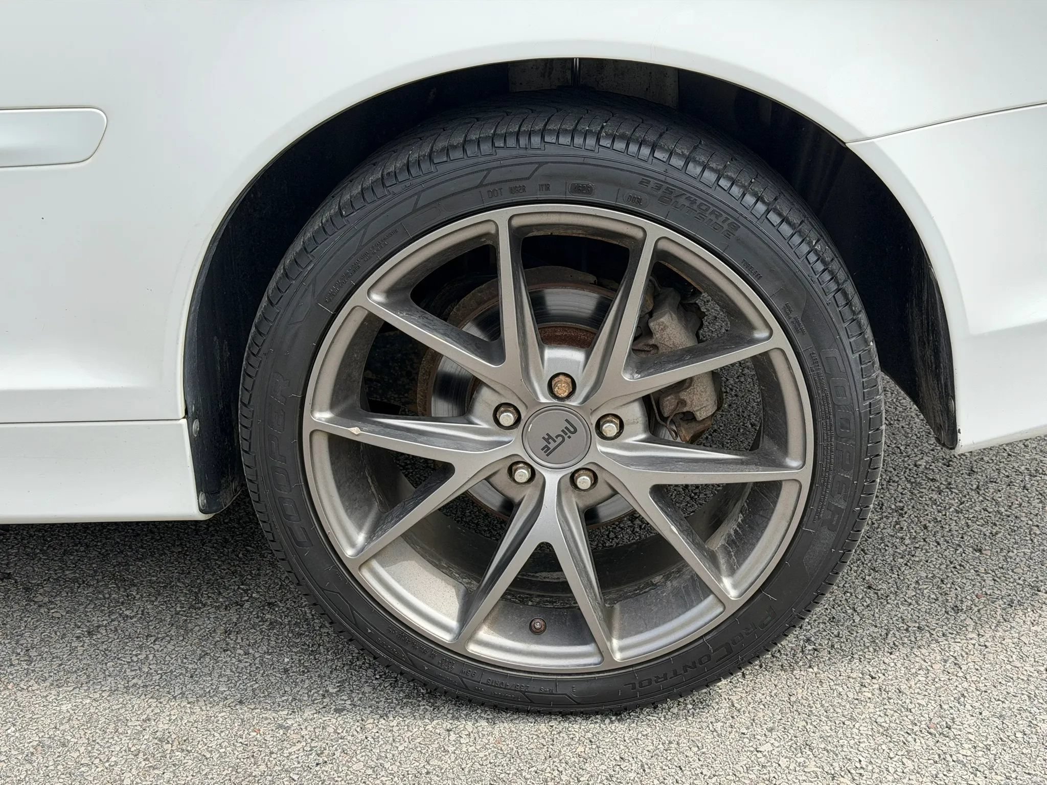 Used 2012 Volvo C70 T5 FWD image 12