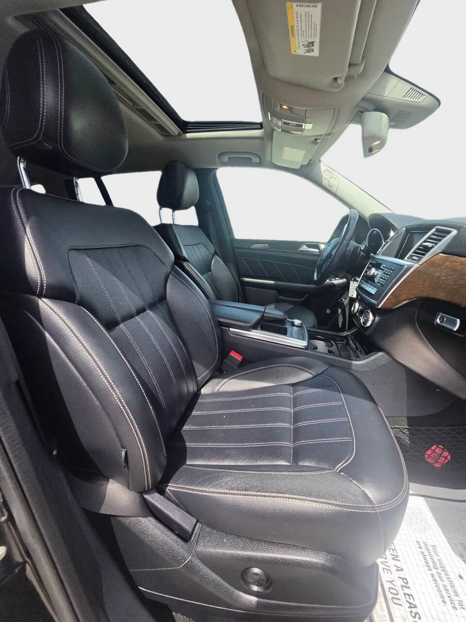 Used 2016 Mercedes-Benz GL 450 4MATIC w/ Premium I Package image 13