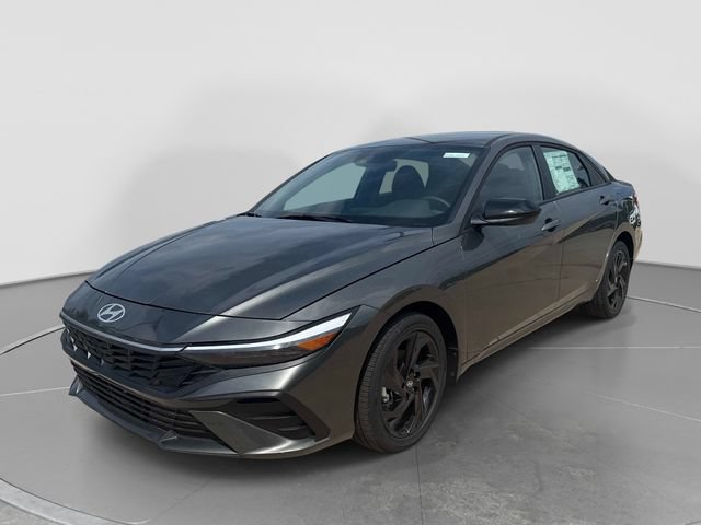 New 2026 Hyundai Elantra SEL FWD image 4
