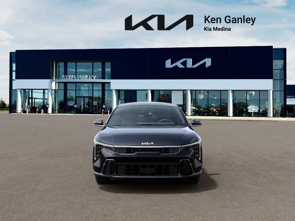 New 2026 Kia K4 GT-Line w/ GT-Line Premium Package FWD image 2