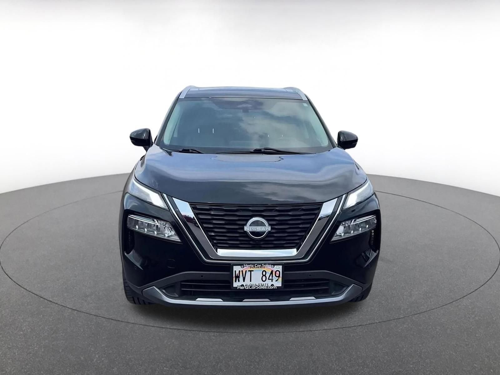 Used 2023 Nissan Rogue SL w/ SL Premium Package image 4