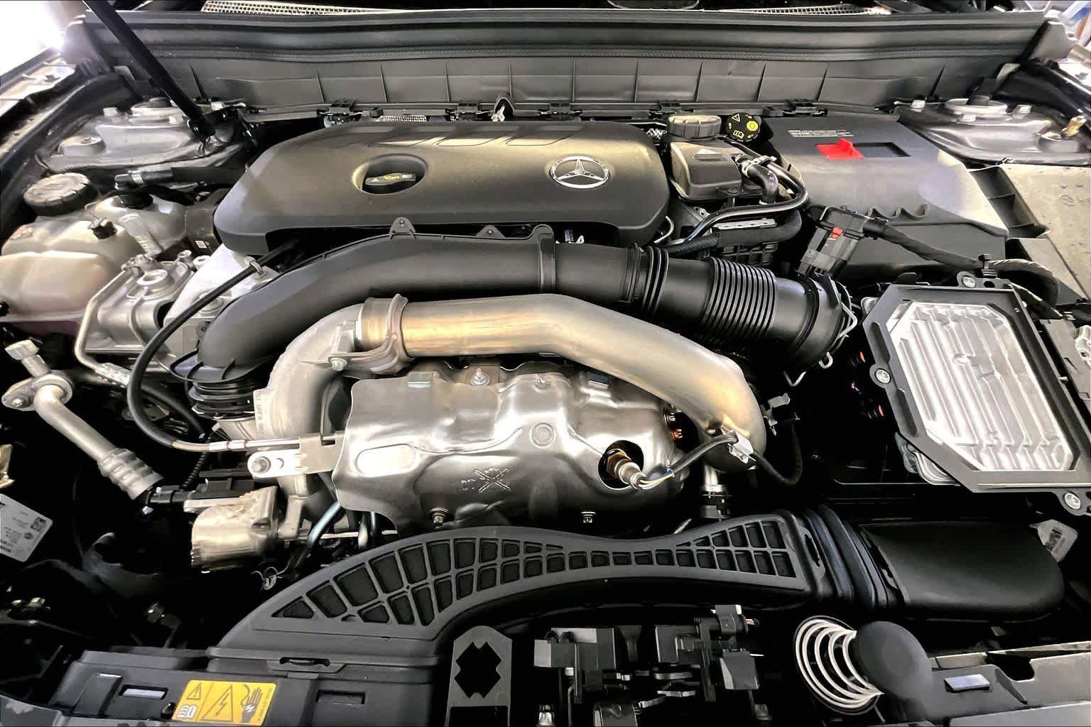 New 2026 Mercedes-Benz GLB 250 4MATIC image 14