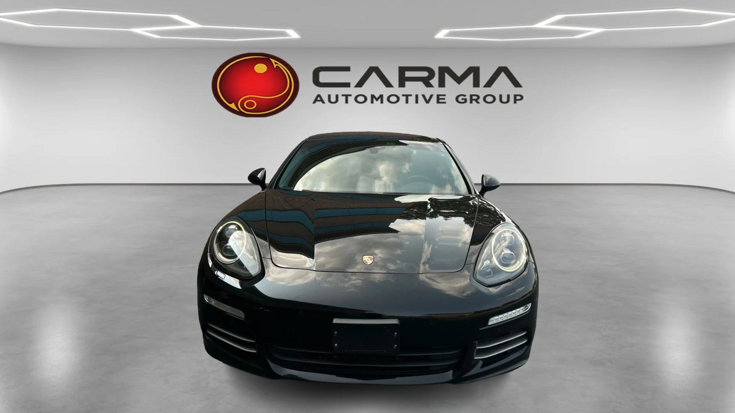 Used 2015 Porsche Panamera 4S image 8