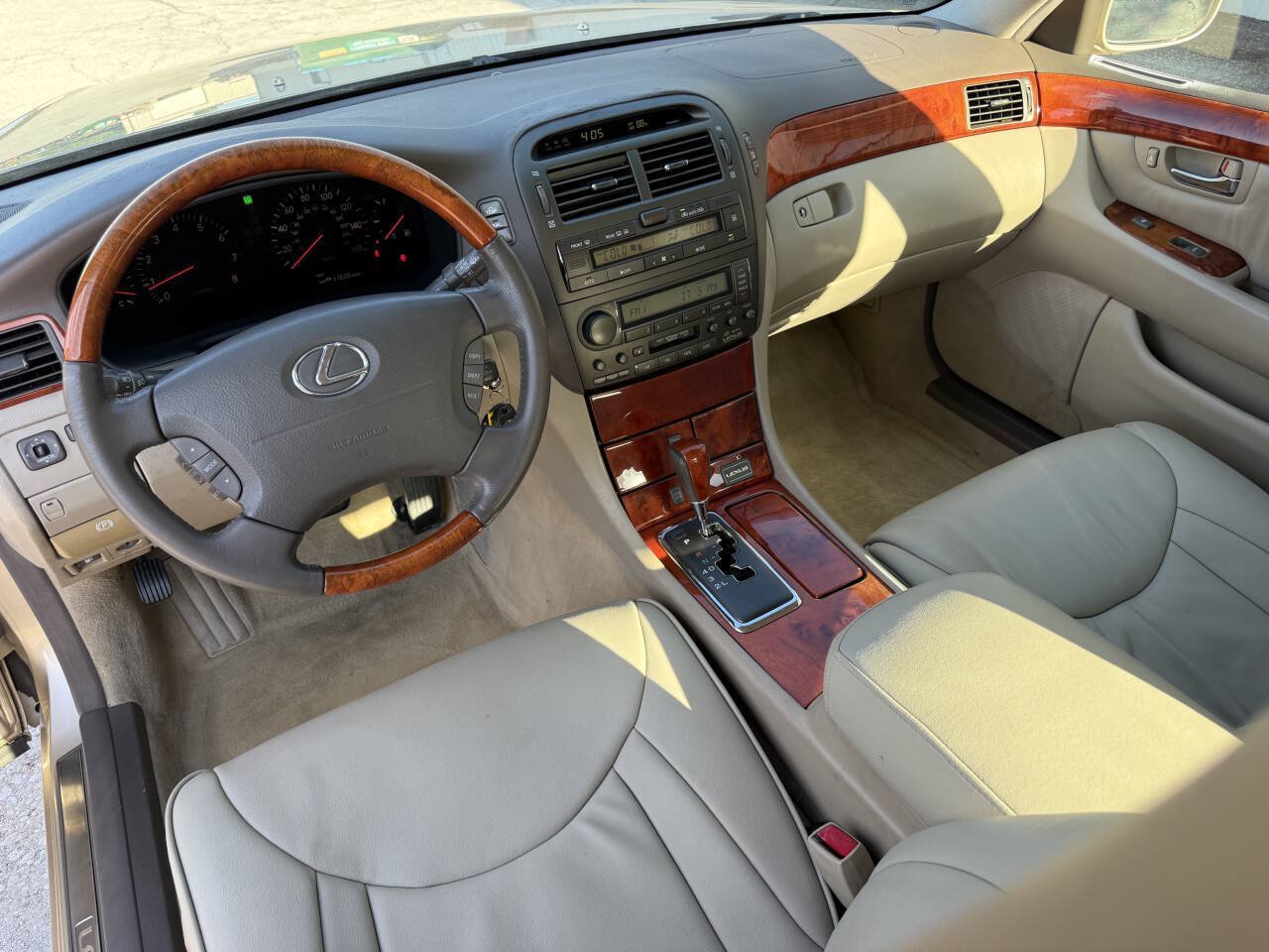 Used 2002 Lexus LS 430 RWD image 49