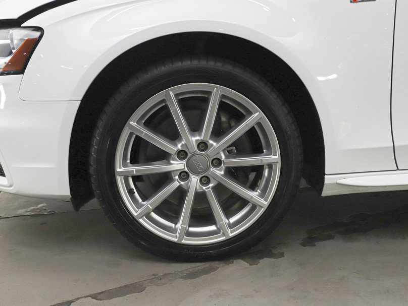 Used 2016 Audi A4 2.0T Premium Plus w/ Technology Package image 26