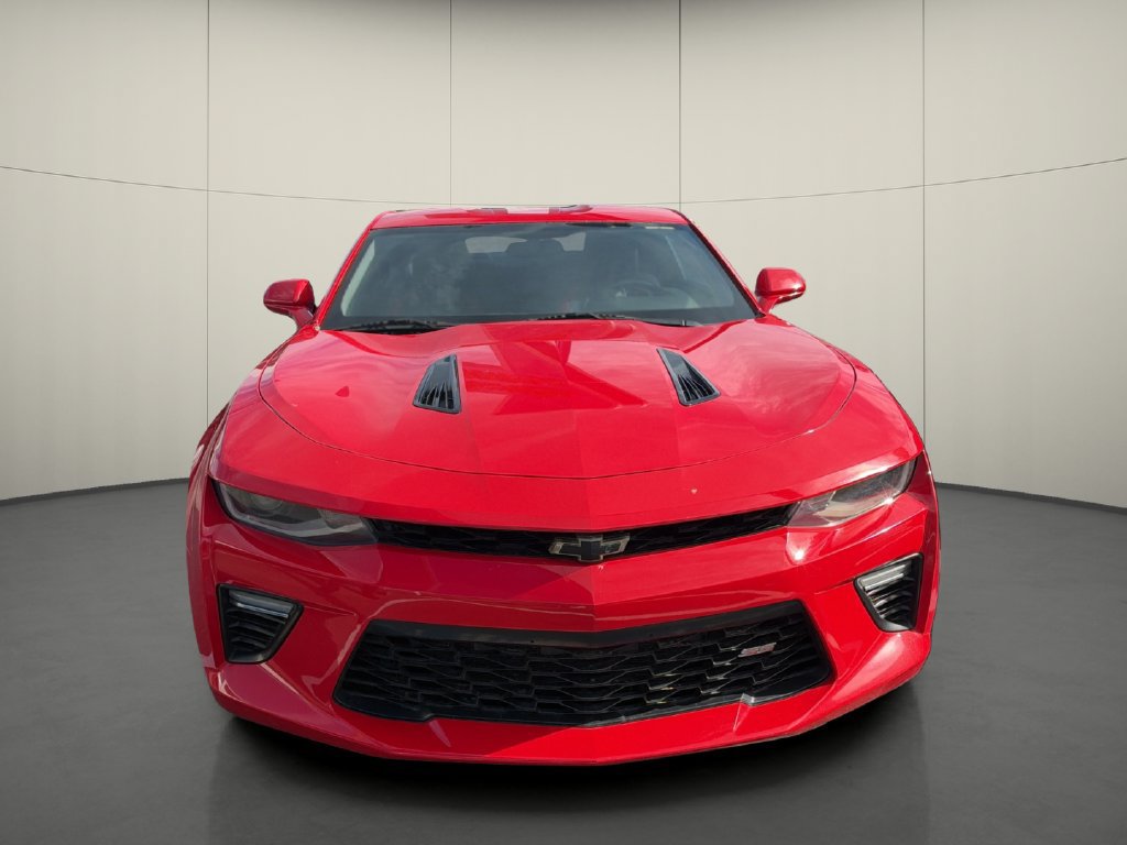 Used 2017 Chevrolet Camaro SS RWD image 2