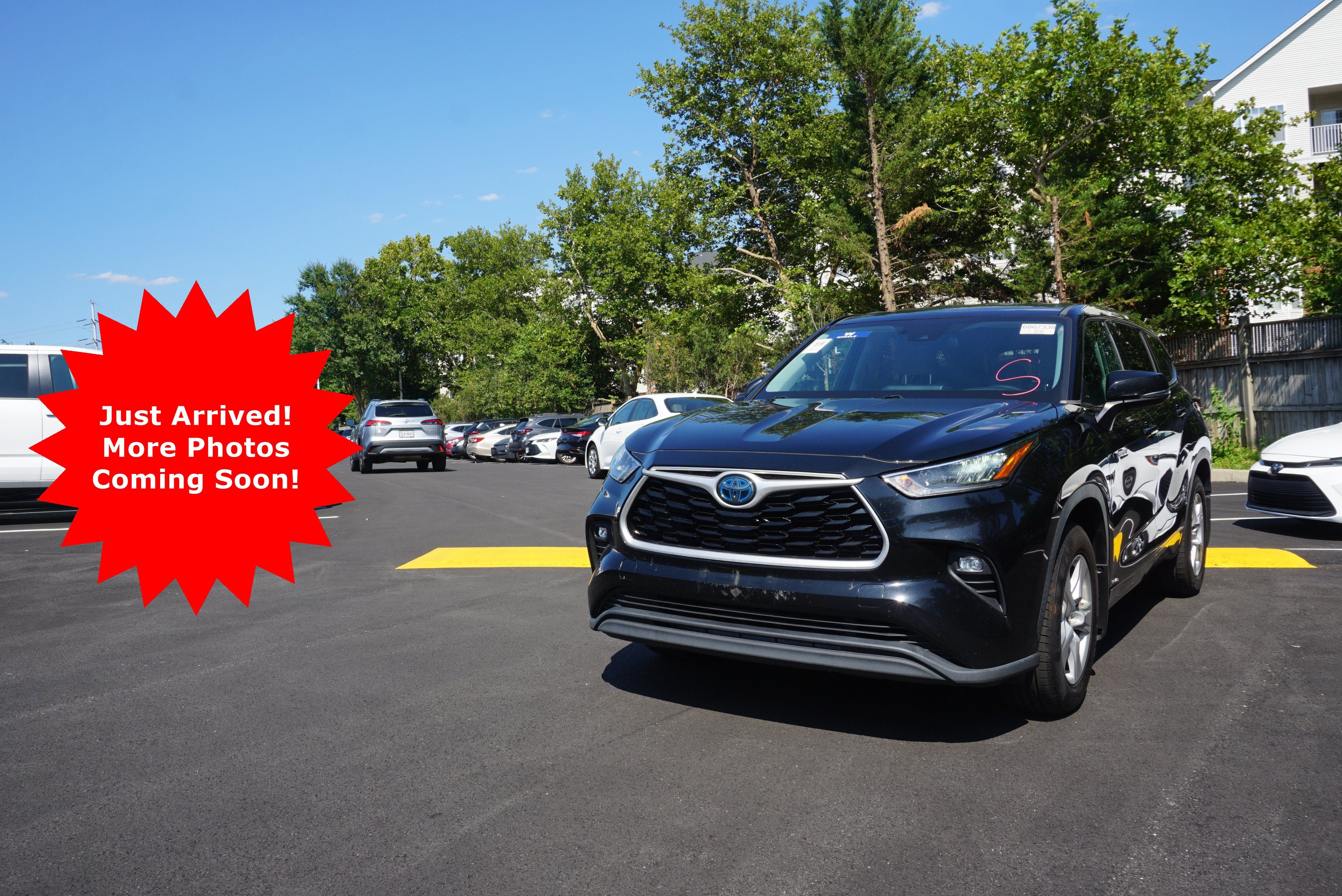 Used 2020 Toyota Highlander LE