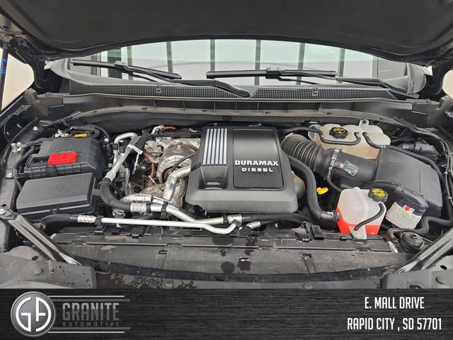 Used 2025 Chevrolet Tahoe High Country AWD/4WD image 22