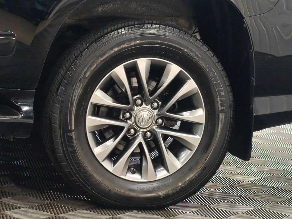 Used 2016 Lexus GX 460 Luxury w/ Preferred Accessory Package AWD/4WD image 65