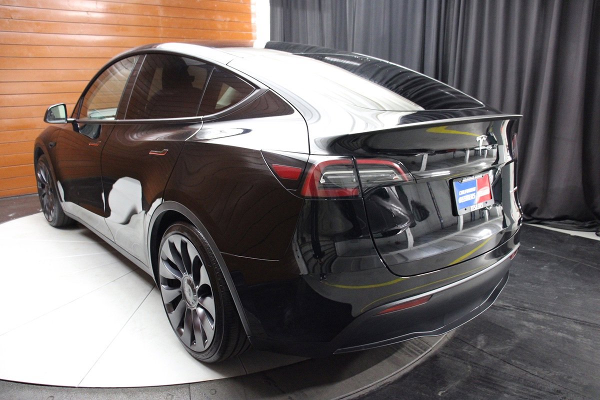 Used 2024 Tesla Model Y Performance image 8