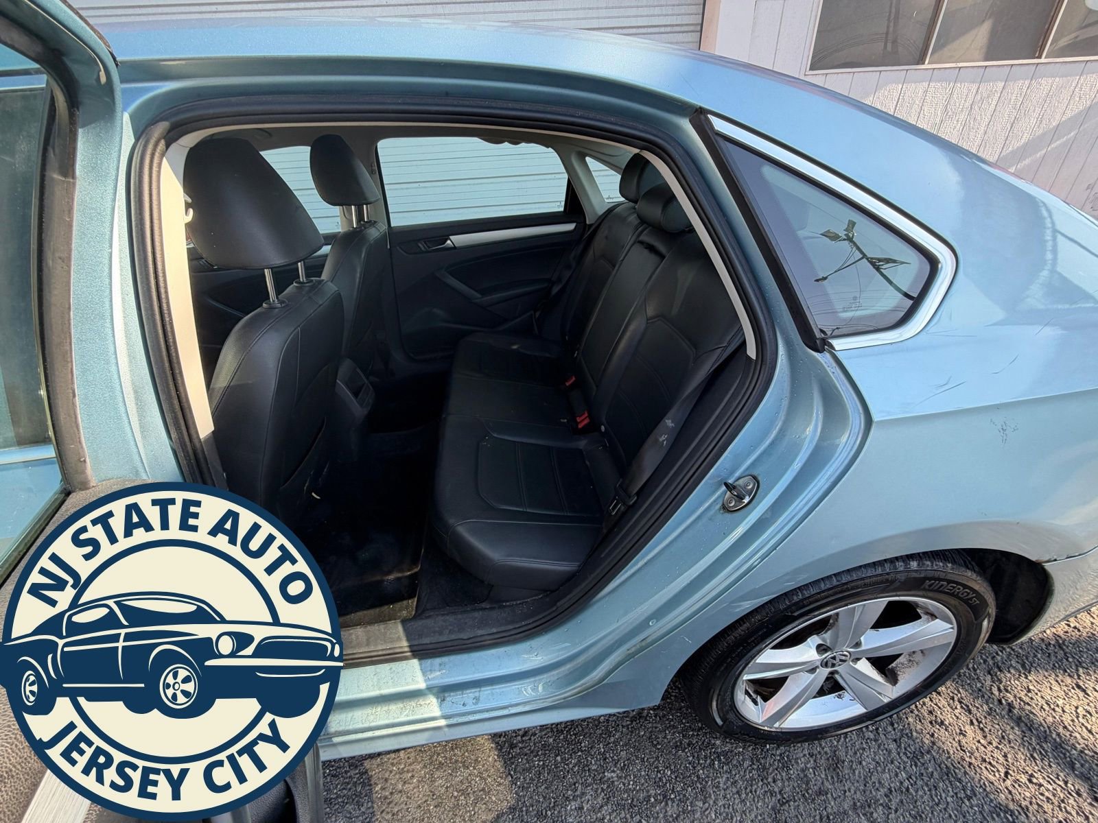 Used 2012 Volkswagen Passat 2.5 SE image 5