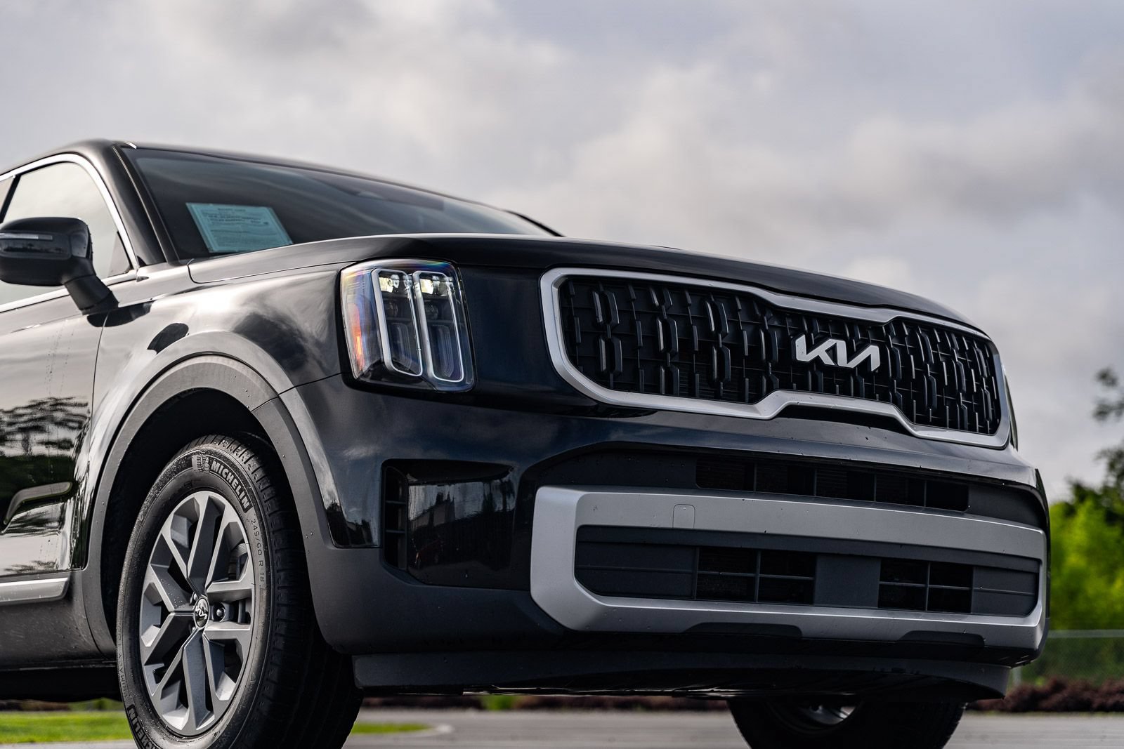 Used 2023 Kia Telluride LX AWD/4WD image 9
