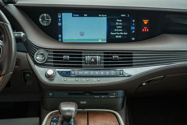 Used 2020 Lexus LS 500 AWD w/ Interior Upgrade Package image 24