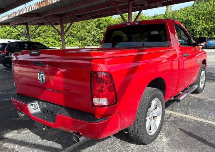 Used 2013 RAM 1500 Express RWD image 4