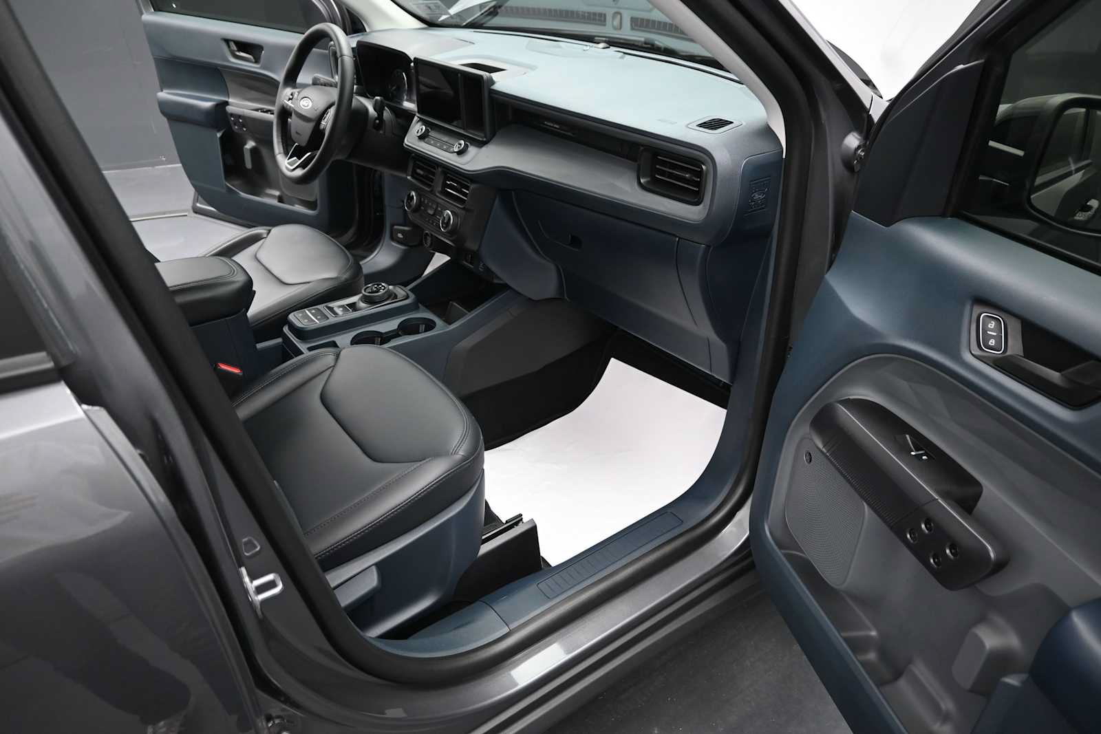 Certified 2023 Ford Maverick Lariat w/ Lariat Luxury Package AWD/4WD image 18