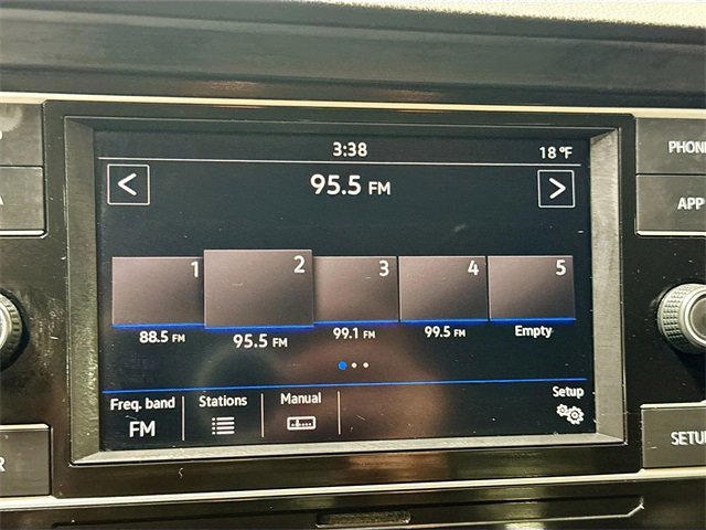 Used 2019 Volkswagen Jetta R-Line image 13