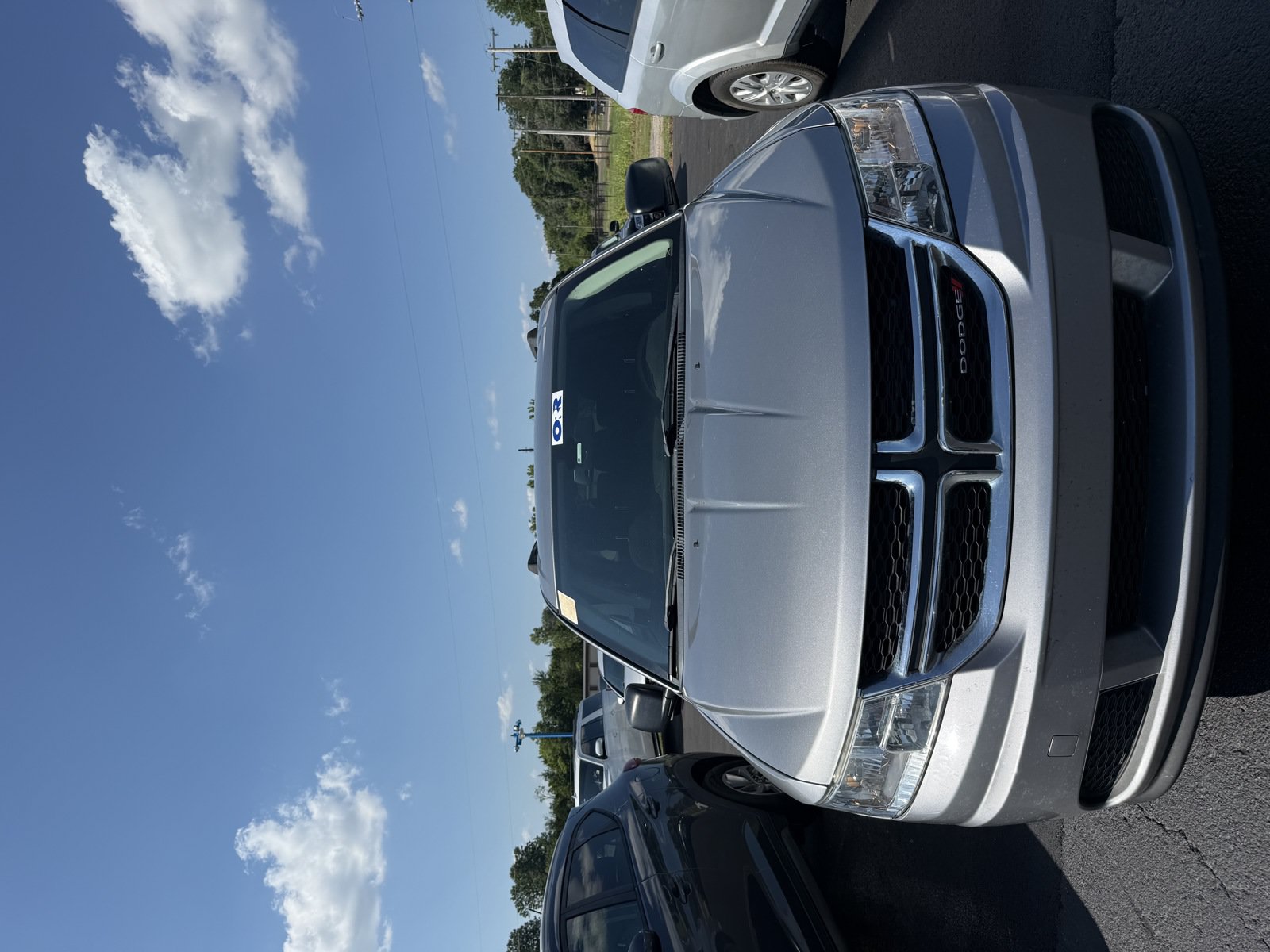 Used 2019 Dodge Journey SE