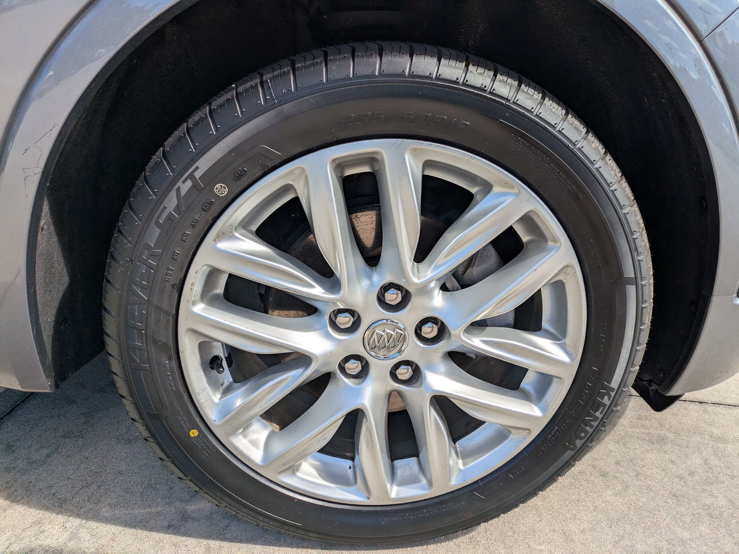 Used 2019 Buick Envision Premium w/ Driver Confidence Package AWD/4WD image 11
