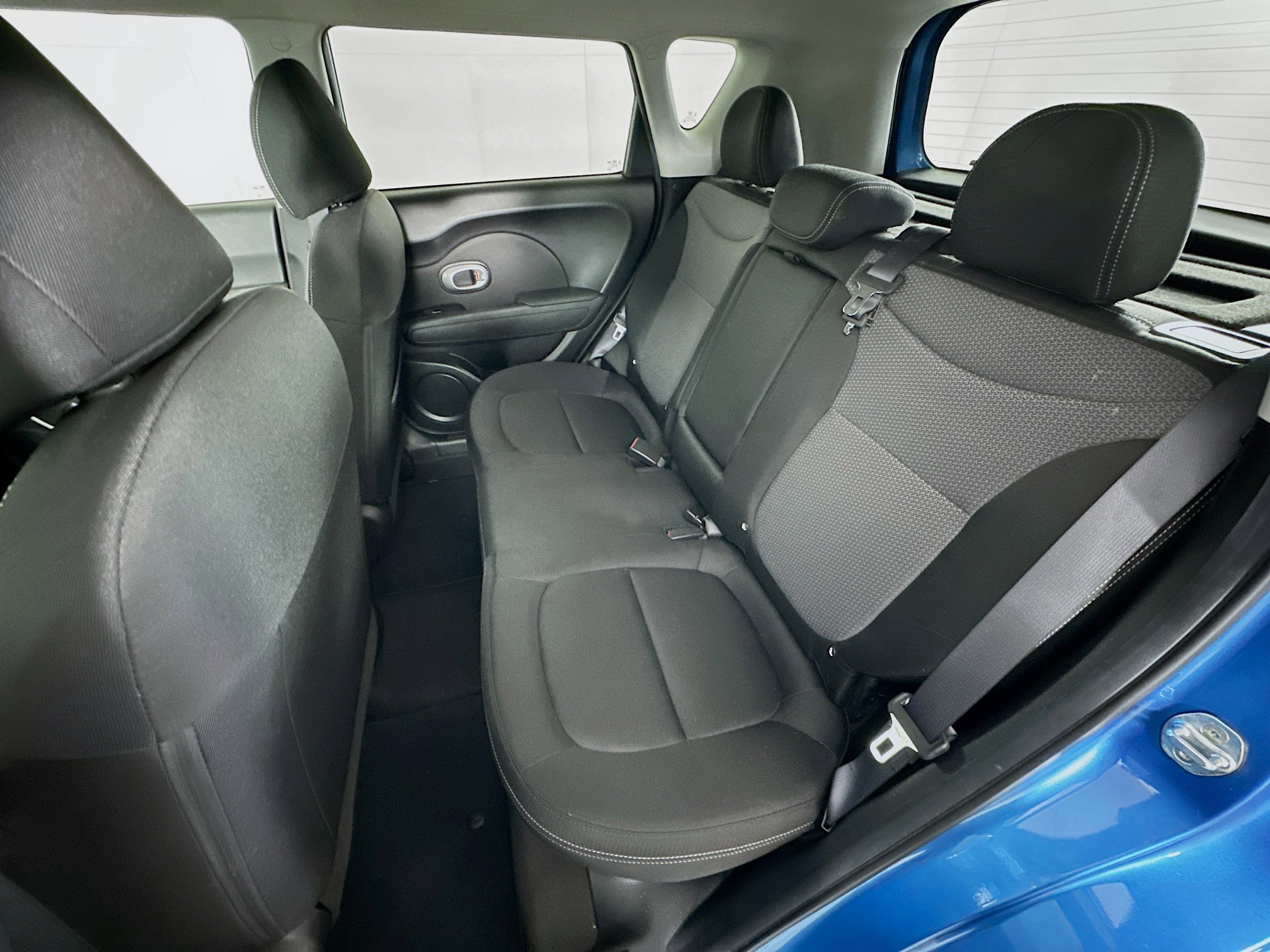 Used 2018 Kia Soul + image 25