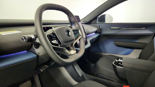 New 2026 Volvo EX30 Cross Country Ultra w/ Protection Package Premier AWD/4WD image 10