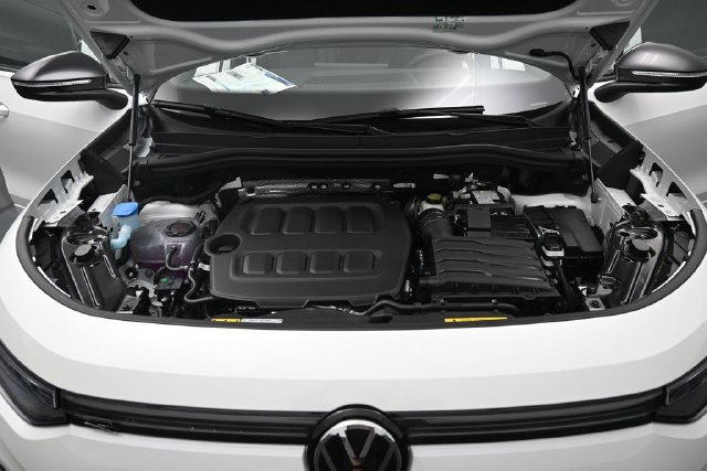 New 2026 Volkswagen Tiguan SE R-Line AWD/4WD image 15
