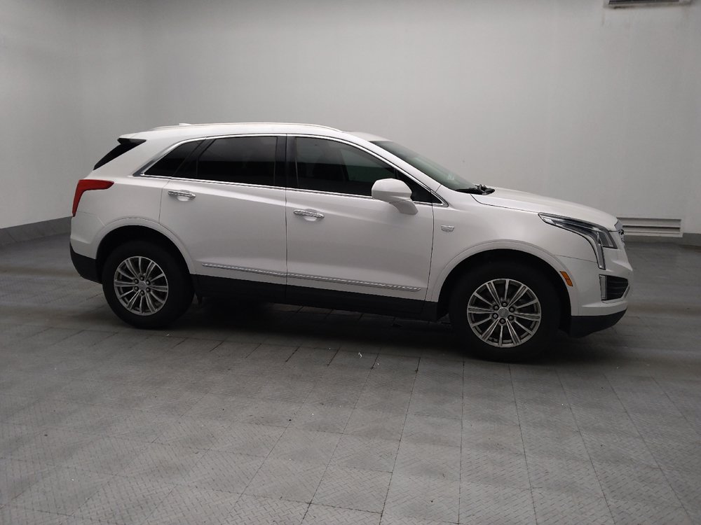 Used 2018 Cadillac XT5 Luxury w/ Driver Awareness Package FWD image 11
