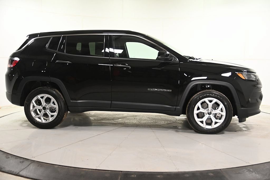 New 2025 Jeep Compass Sport AWD/4WD image 2