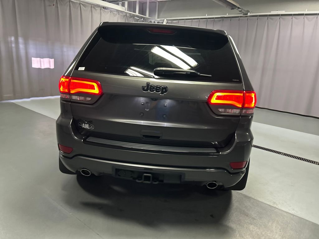 Used 2015 Jeep Grand Cherokee Laredo w/ Security & Convenience Group AWD/4WD image 6