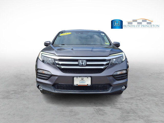 Used 2017 Honda Pilot Touring image 2