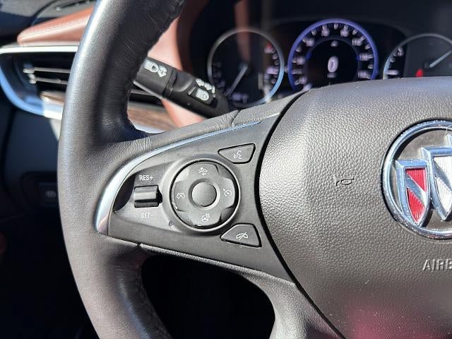 Used 2020 Buick Enclave Avenir w/ Avenir Technology Package AWD/4WD image 34