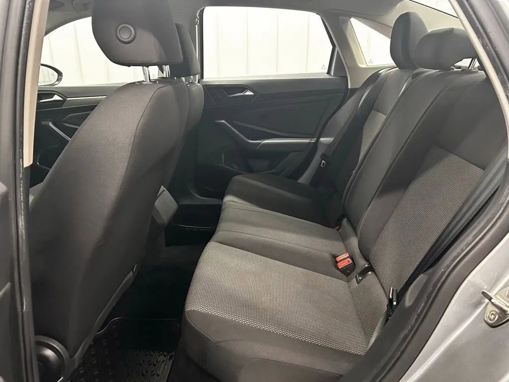 Used 2020 Volkswagen Jetta S w/ Driver Assistance Package image 17