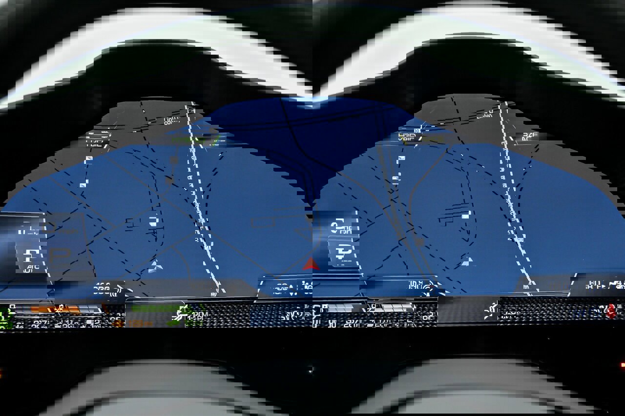 Used 2023 Ferrari SF90 Stradale image 32