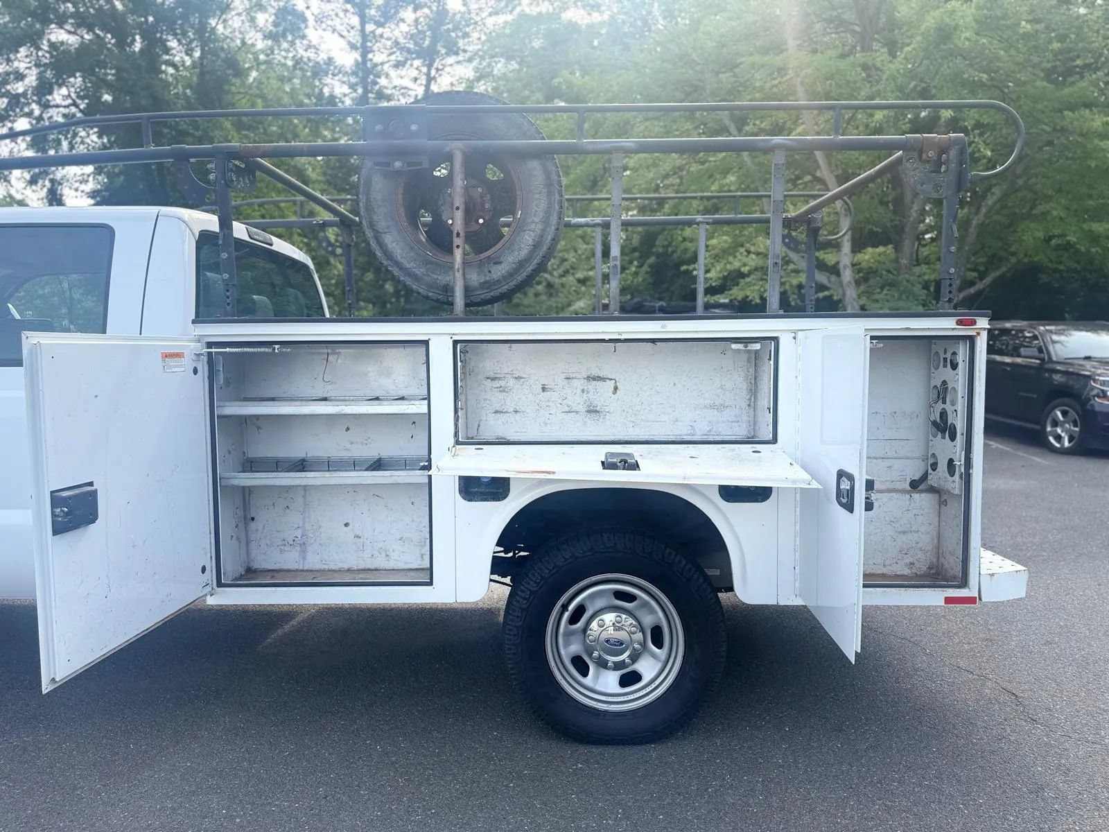 Used 2015 Ford F350 XL w/ Power Equipment Group AWD/4WD image 13