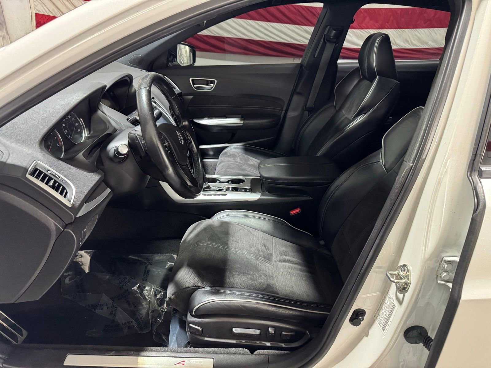 Used 2020 Acura TLX w/ A-SPEC Pkg image 8
