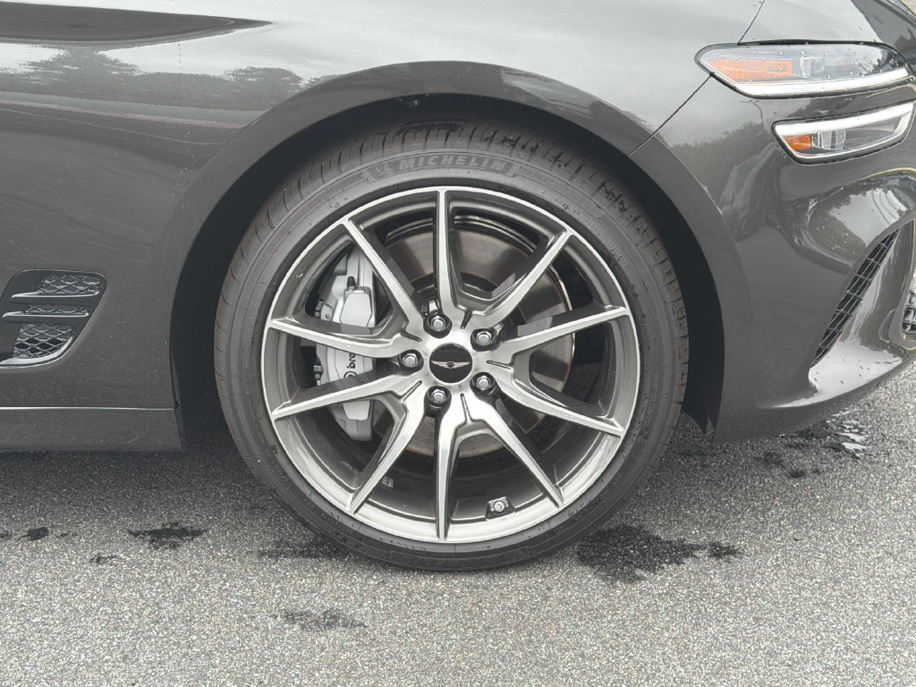 New 2026 Genesis G70 2.5T RWD image 14