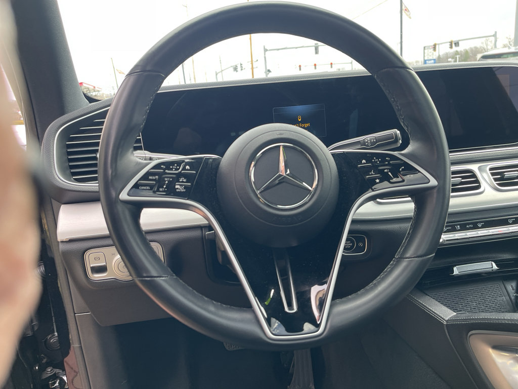 Used 2025 Mercedes-Benz GLE 350 4MATIC image 19